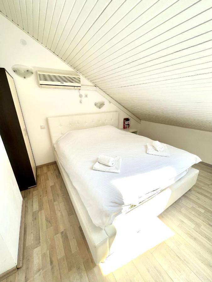 Apartments Family تيفات المظهر الخارجي الصورة