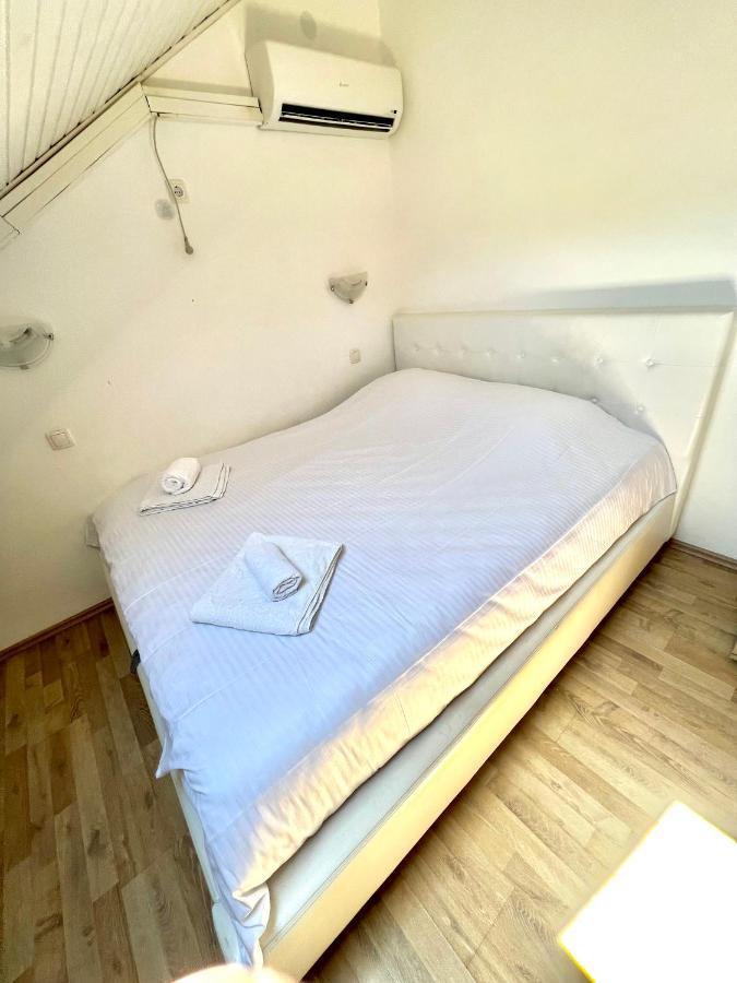 Apartments Family تيفات المظهر الخارجي الصورة